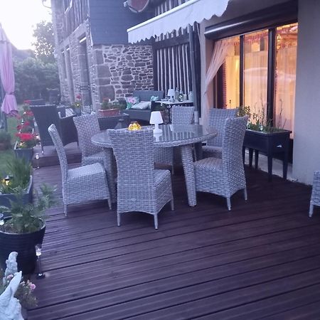La Gerbaudiere Chambres&Table D Hotes Proche Mont Saint Michel Cuisine Maison Notre-Dame-du-Touchet Exterior photo
